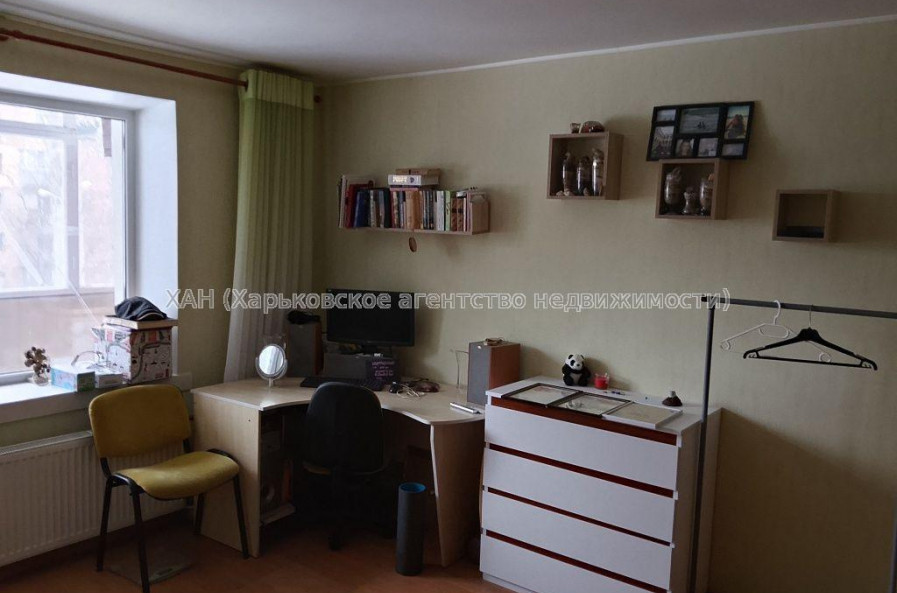 Продам квартиру, Курчатова просп. , 1  ком., 37 м², капитальный ремонт 