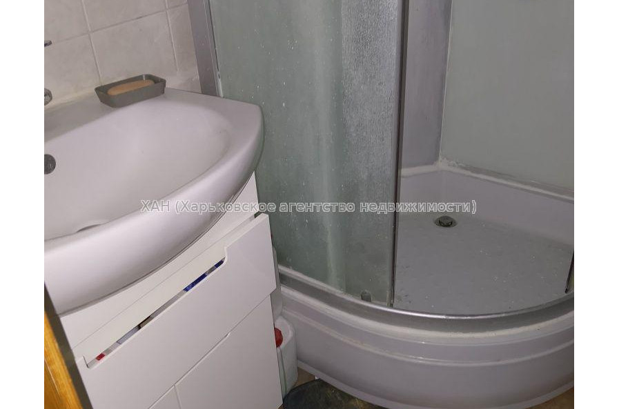 Продам квартиру, Курчатова просп. , 1  ком., 37 м², капитальный ремонт 