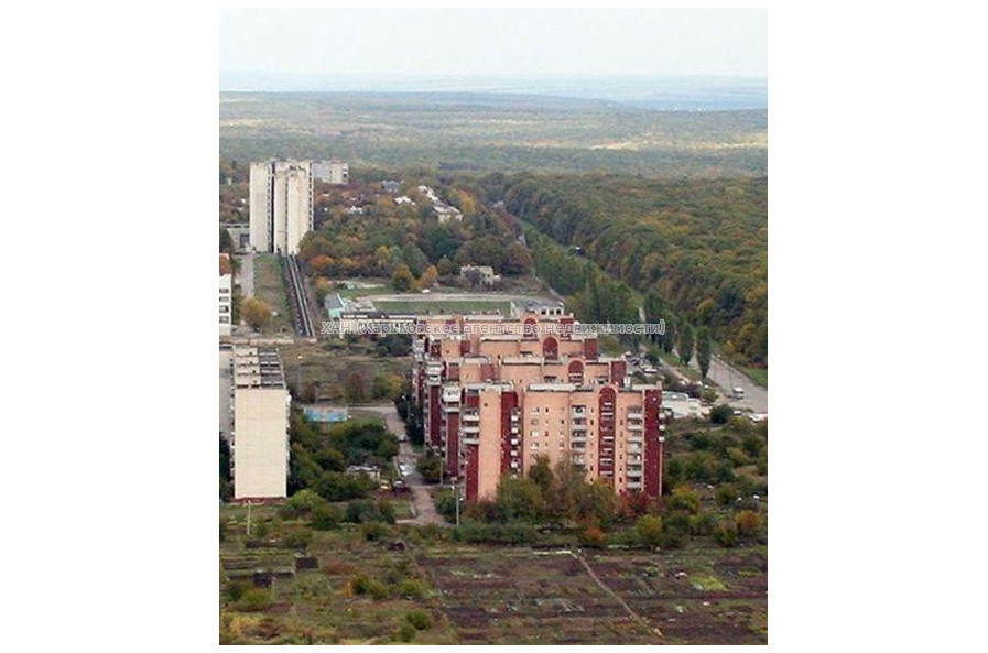 Продам квартиру, Курчатова просп. , 1  ком., 37 м², капитальный ремонт 