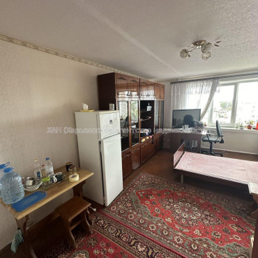 Продам квартиру, 1 кім., 18.90 м², советский ремонт 