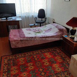 Продам квартиру, 1  ком., 18.90 м², советский ремонт
