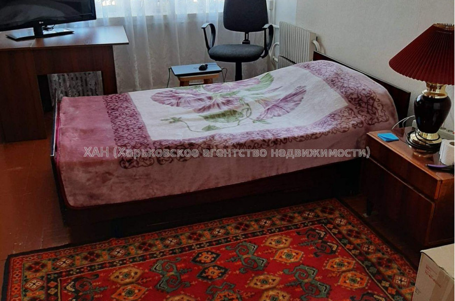 Продам квартиру, 1 кім., 18.90 м², советский ремонт 