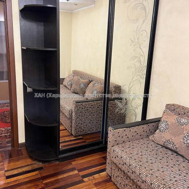 Продам квартиру, Полевая ул., Слободской район , 3 кім., 70 м², капитальный ремонт 