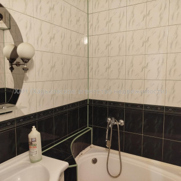 Продам квартиру, Полевая ул., Слободской район , 3 кім., 70 м², капитальный ремонт 