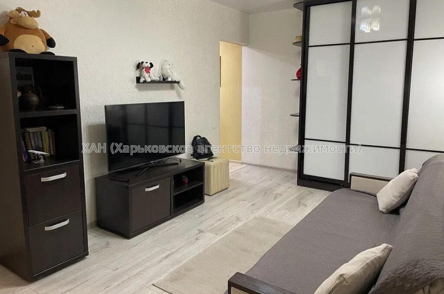 Продам квартиру, Баварский пер. , 1 кім., 33 м², евроремонт 