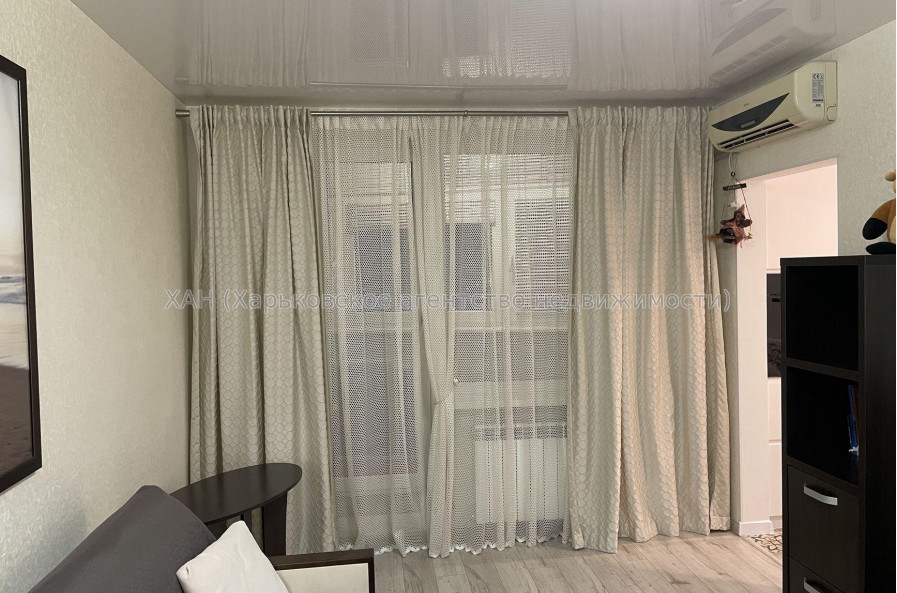 Продам квартиру, Баварский пер. , 1  ком., 33 м², евроремонт 