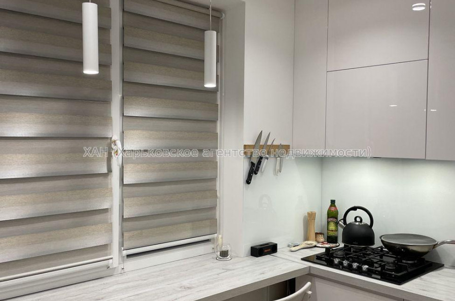 Продам квартиру, Баварский пер. , 1  ком., 33 м², евроремонт 