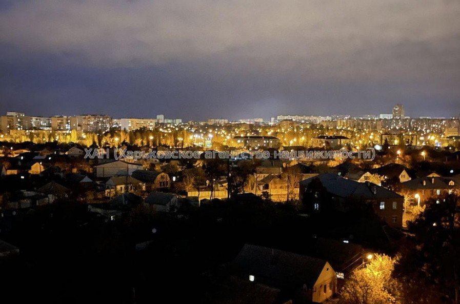 Продам квартиру, Баварский пер. , 1  ком., 33 м², евроремонт 