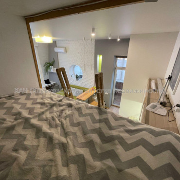 Продам квартиру, Алчевских ул. , 1  ком., 24 м², авторский дизайн 