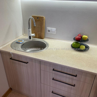 Продам квартиру, Алчевских ул. , 1  ком., 24 м², авторский дизайн 