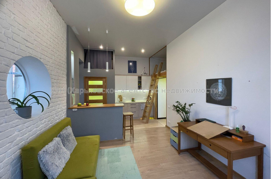 Продам квартиру, Алчевских ул. , 1  ком., 24 м², авторский дизайн 