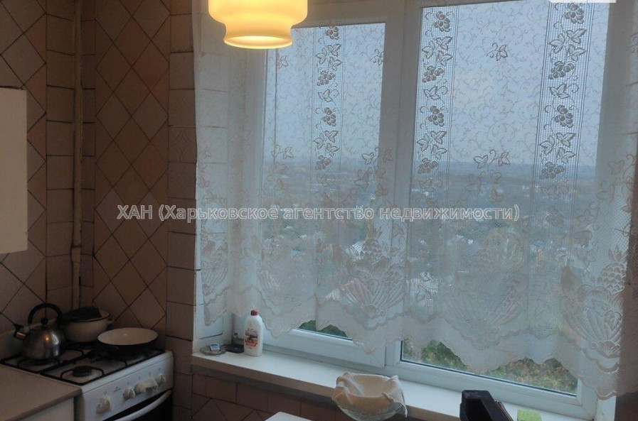 Продам квартиру, Жуковского просп. , 2 кім., 47 м², косметический ремонт 