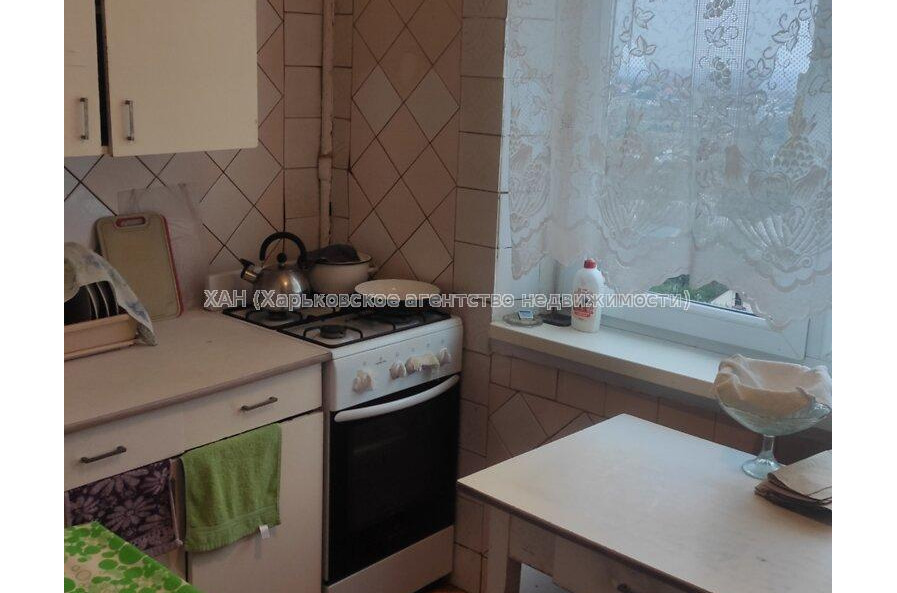 Продам квартиру, Жуковского просп. , 2 кім., 47 м², косметический ремонт 