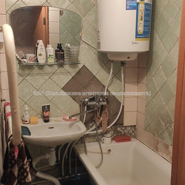 Продам квартиру, Жуковского просп. , 2 кім., 47 м², косметический ремонт 