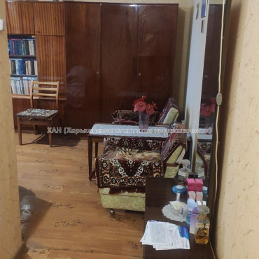 Продам квартиру, Жуковского просп. , 2 кім., 47 м², косметический ремонт 