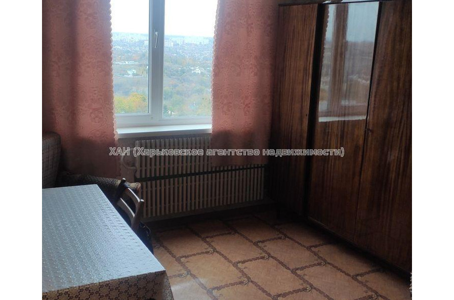 Продам квартиру, Жуковского просп. , 2 кім., 47 м², косметический ремонт 