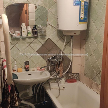 Продам квартиру, Жуковского просп. , 2 кім., 47 м², косметический ремонт 