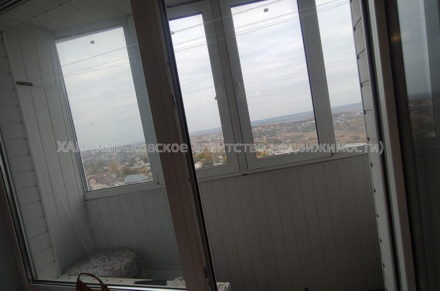 Продам квартиру, Жуковского просп. , 2 кім., 47 м², косметический ремонт 