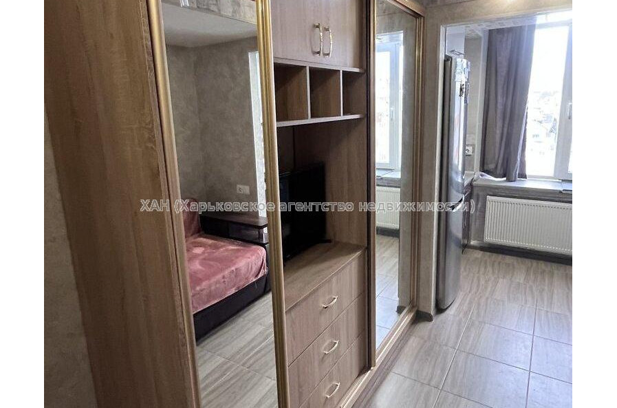 Продам квартиру, Шевченковский пер. , 1  ком., 18.50 м², евроремонт 