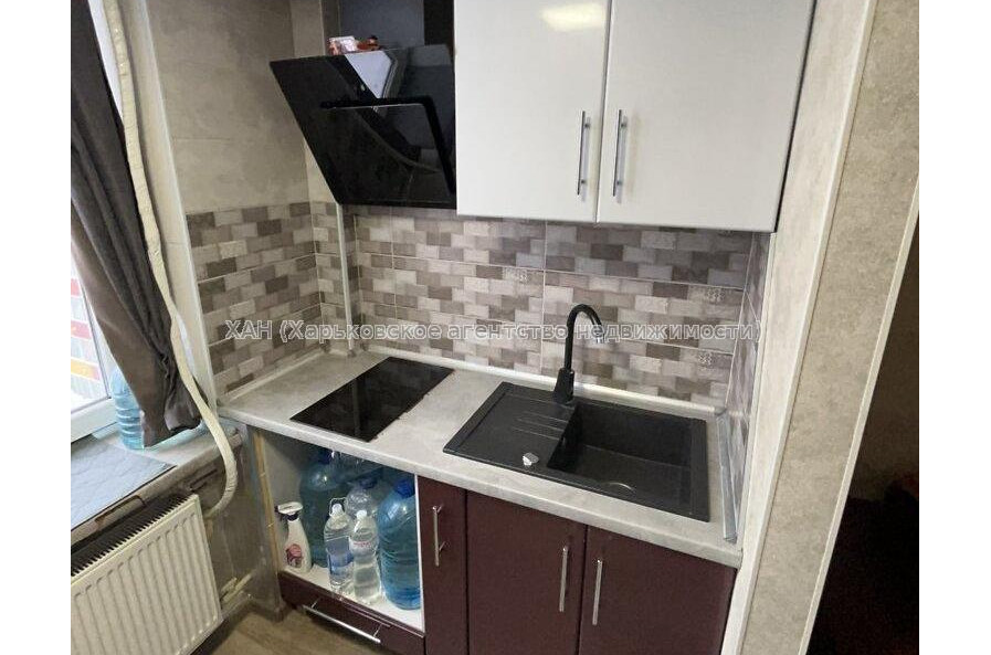 Продам квартиру, Шевченковский пер. , 1  ком., 18.50 м², евроремонт 