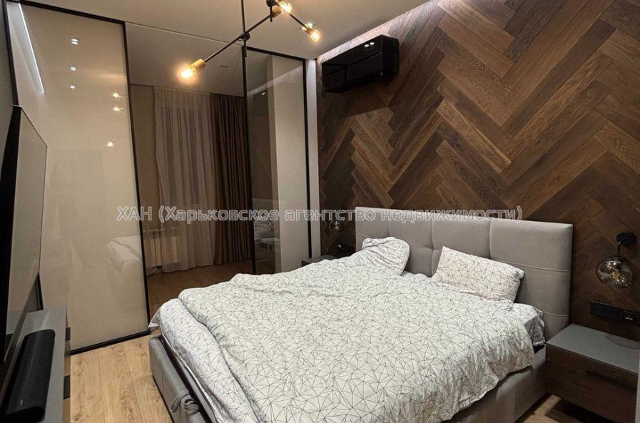 Продам квартиру, Клочковская ул. , 3  ком., 106 м², авторский дизайн 
