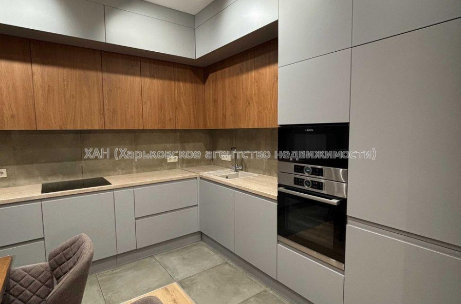 Продам квартиру, Клочковская ул. , 3  ком., 106 м², авторский дизайн 