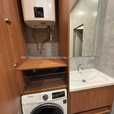Продам квартиру, Клочковская ул. , 3  ком., 106 м², авторский дизайн 