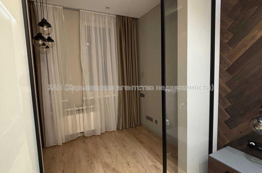 Продам квартиру, Клочковская ул. , 3  ком., 106 м², авторский дизайн 