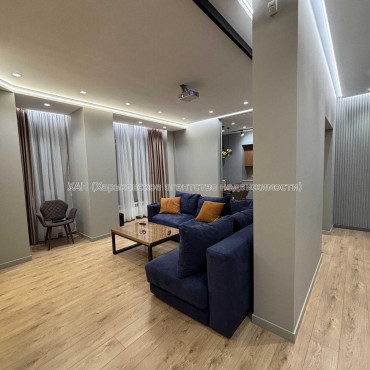 Продам квартиру, Клочковская ул. , 3 кім., 106 м², авторский дизайн 