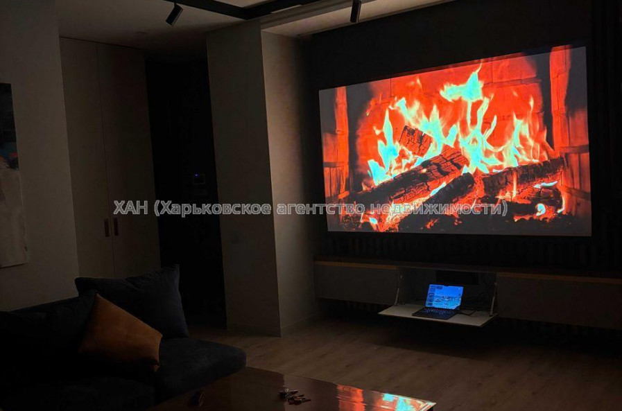 Продам квартиру, Клочковская ул. , 3  ком., 106 м², авторский дизайн 