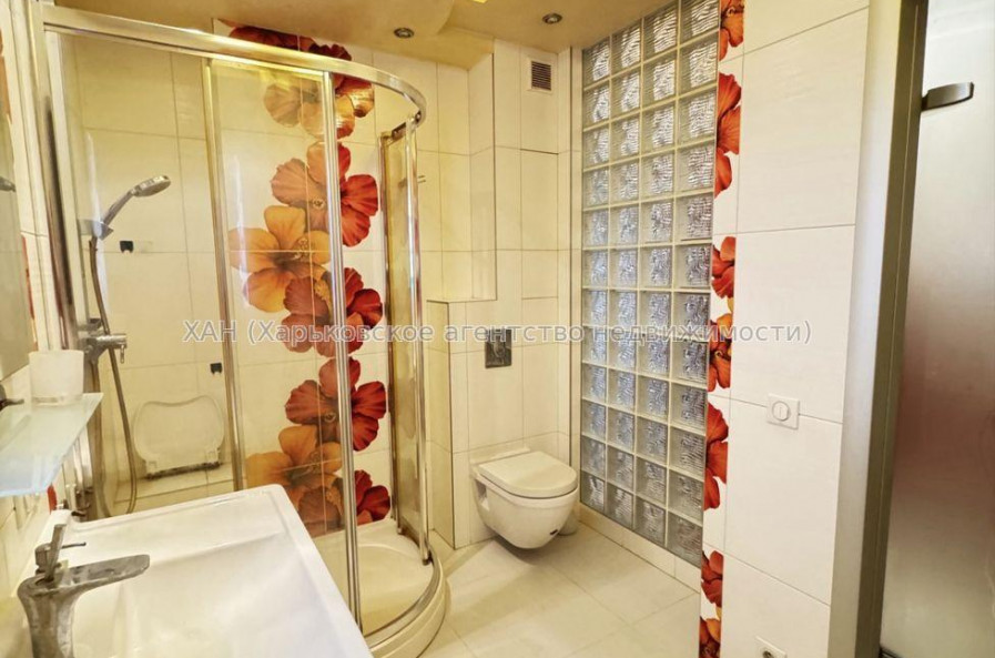 Продам квартиру, Петра Григоренко пр-т , 2  ком., 71 м², евроремонт 