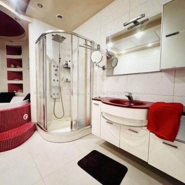 Продам квартиру, Петра Григоренко пр-т , 2  ком., 71 м², евроремонт 