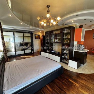 Продам квартиру, Петра Григоренко пр-т , 2  ком., 71 м², евроремонт 