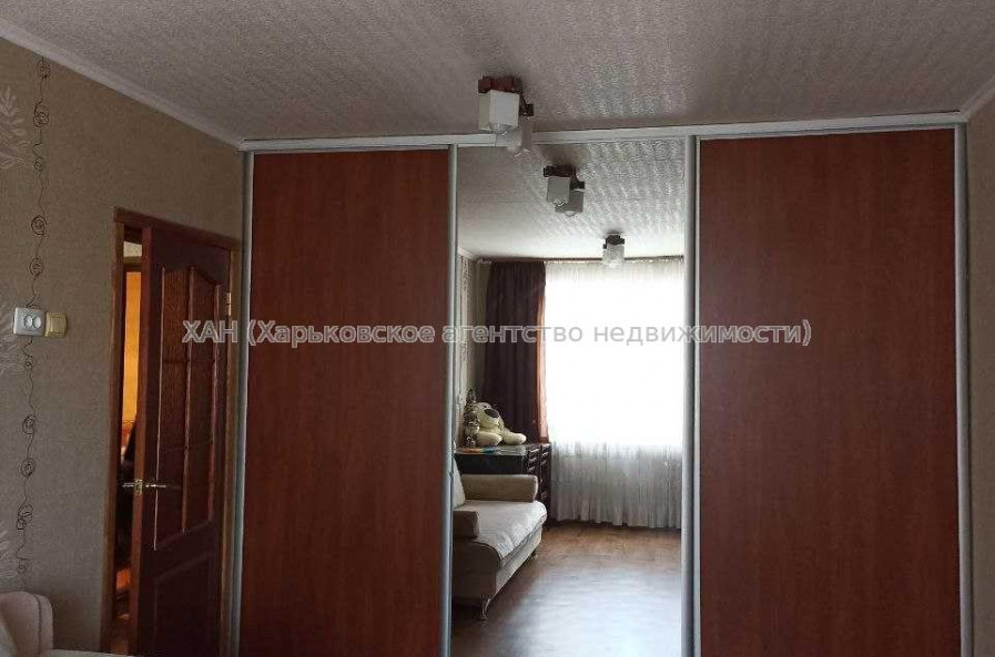 Продам квартиру, Гвардейцев Широнинцев ул. , 2 кім., 45.60 м², советский ремонт 