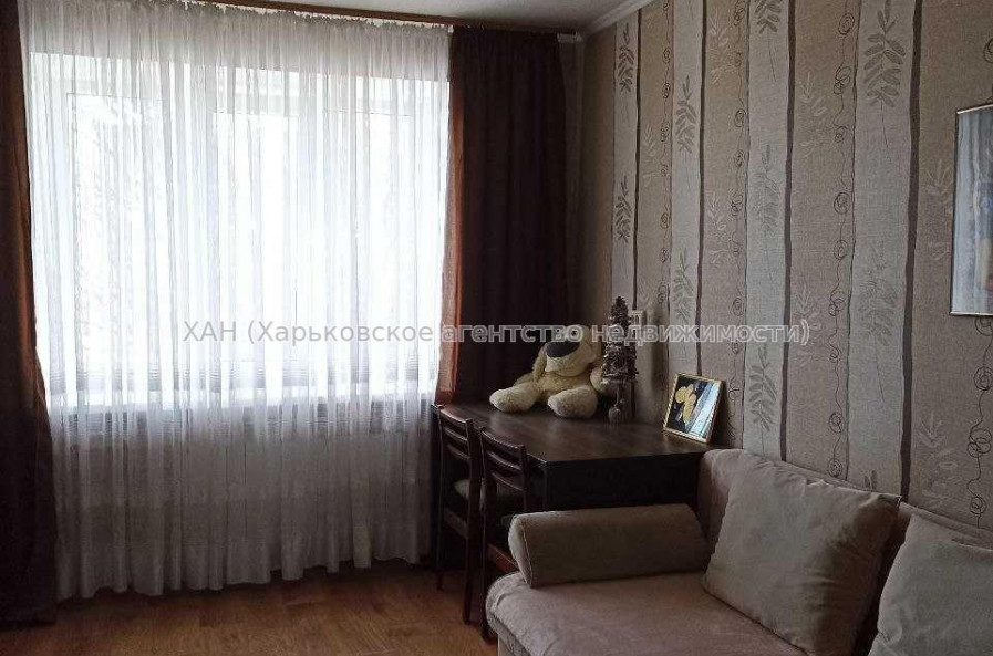 Продам квартиру, Гвардейцев Широнинцев ул. , 2 кім., 45.60 м², советский ремонт 