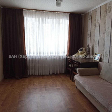 Продам квартиру, Гвардейцев Широнинцев ул. , 2 кім., 45.60 м², советский ремонт 