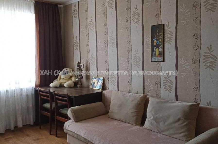 Продам квартиру, Гвардейцев Широнинцев ул. , 2 кім., 45.60 м², советский ремонт 