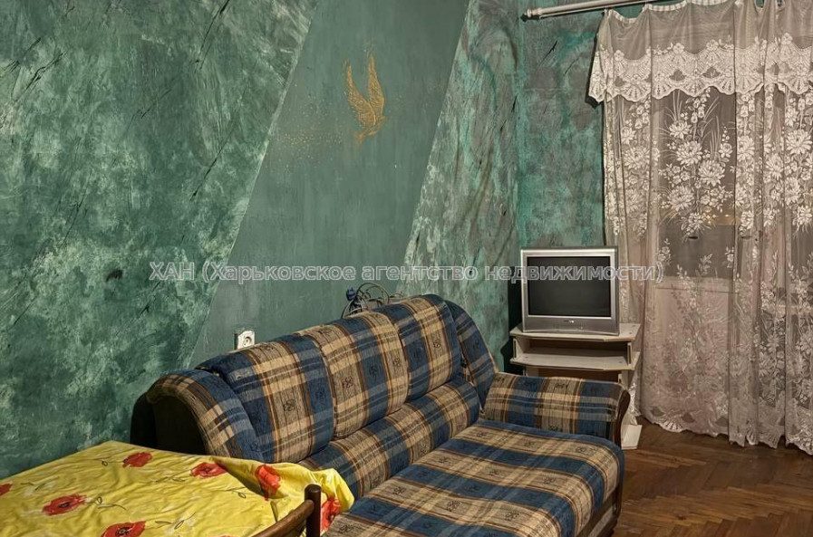 Продам квартиру, Каденюка ул. , 2  ком., 60 м², косметический ремонт 