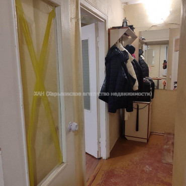 Продам квартиру, Проскуры ул. , 2 кім., 42 м², косметический ремонт 