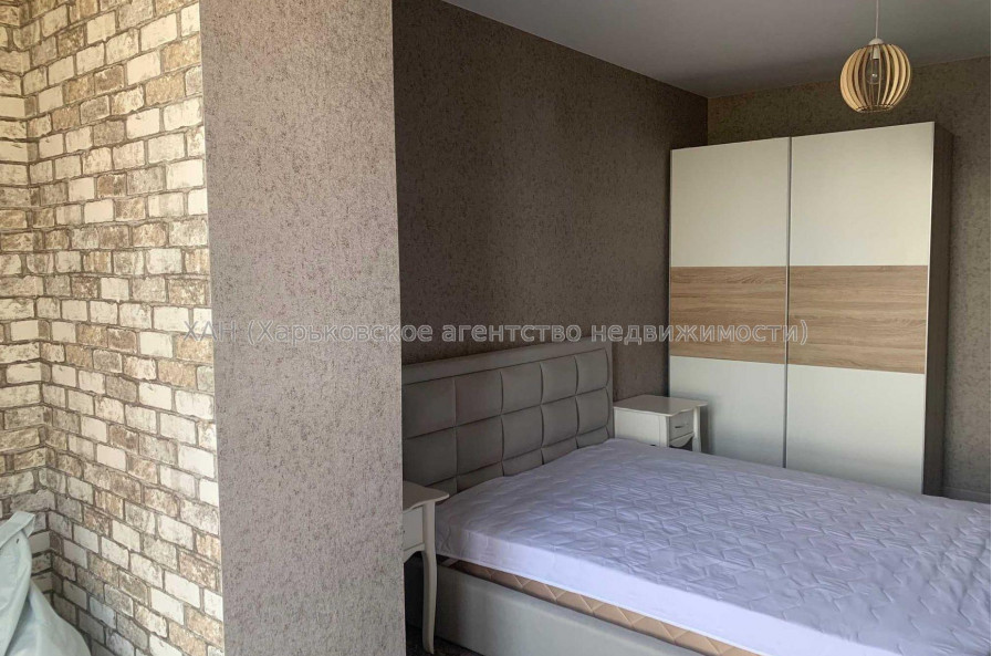 Продам квартиру, Клочковская ул. , 3  ком., 68 м², авторский дизайн 