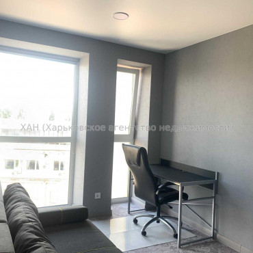 Продам квартиру, Клочковская ул. , 3  ком., 68 м², авторский дизайн 