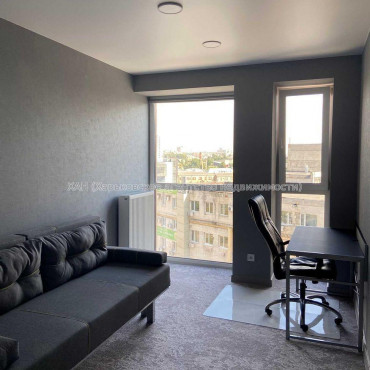 Продам квартиру, Клочковская ул. , 3  ком., 68 м², авторский дизайн 