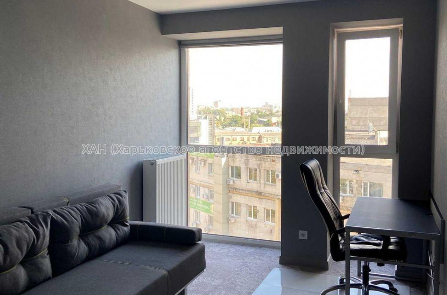 Продам квартиру, Клочковская ул. , 3  ком., 68 м², авторский дизайн 