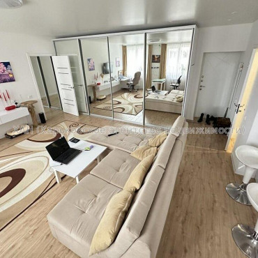 Продам квартиру, Шевченковский пер. , 2  ком., 60 м², евроремонт 