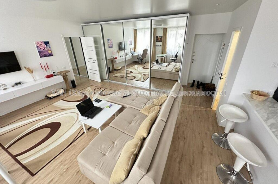 Продам квартиру, Шевченковский пер. , 2  ком., 60 м², евроремонт 