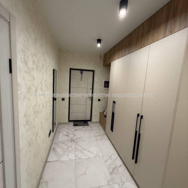 Продам квартиру, Полтавский Шлях ул. , 1 кім., 54 м², авторский дизайн 