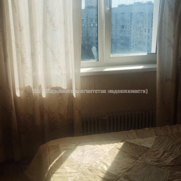 Продам квартиру, Людвига Свободы просп. , 2  ком., 44.70 м², косметический ремонт 