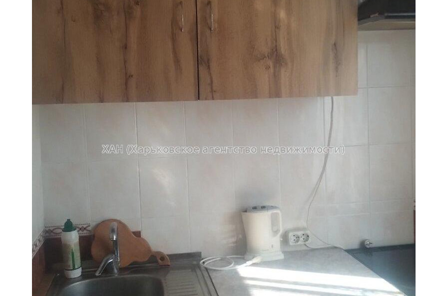 Продам квартиру, Людвига Свободы просп. , 2  ком., 44.70 м², косметический ремонт 