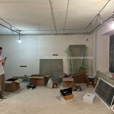 Продам квартиру, Гончаровский бул. , 1  ком., 38 м², частичный ремонт 