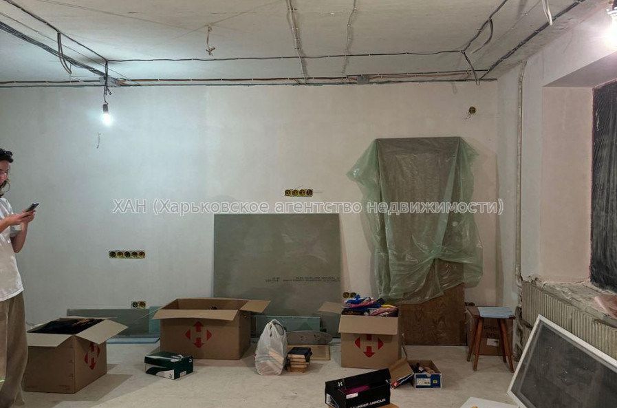 Продам квартиру, Гончаровский бул. , 1  ком., 38 м², частичный ремонт 